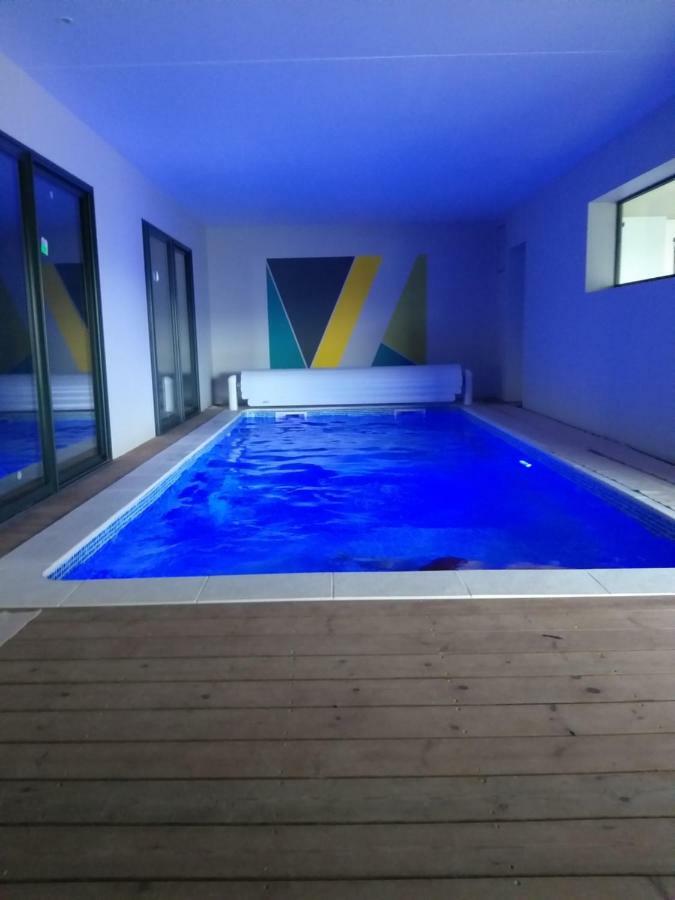 Maison Avec Piscine Interieure Privee Sans Vis A Vis Chauffee Toute L Annee Quiévrecourt Eksteriør billede